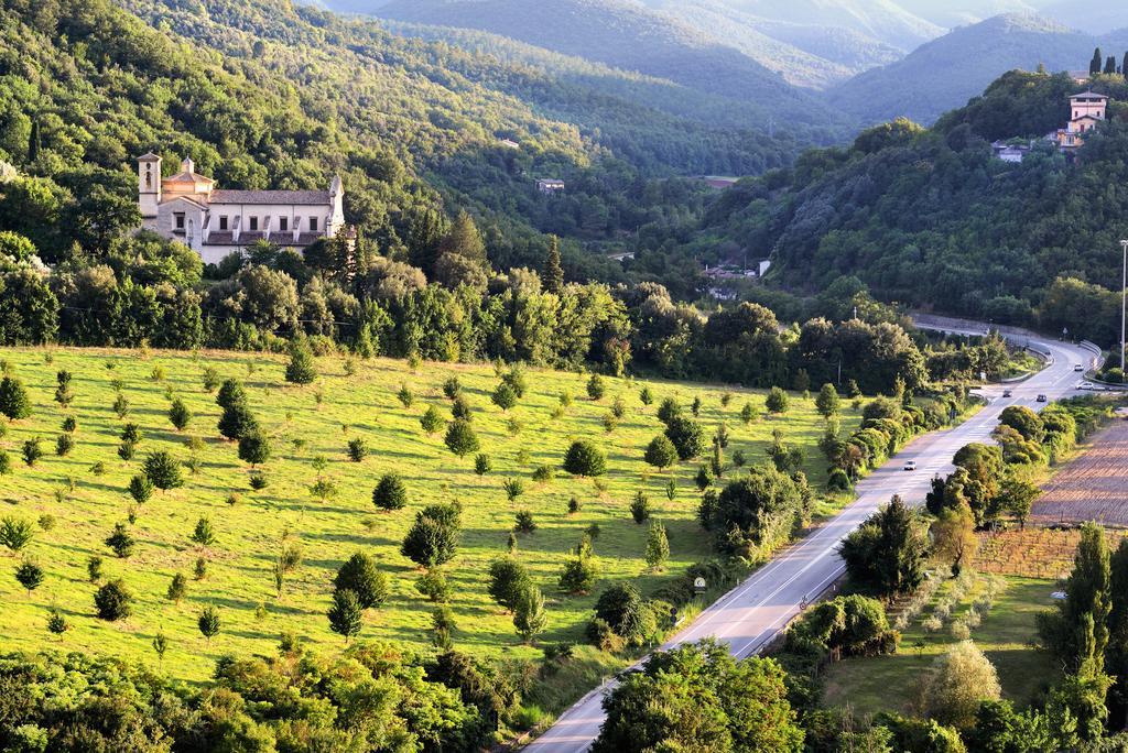 Residenze L'Uncinaia Holiday House Perugia Cameră foto