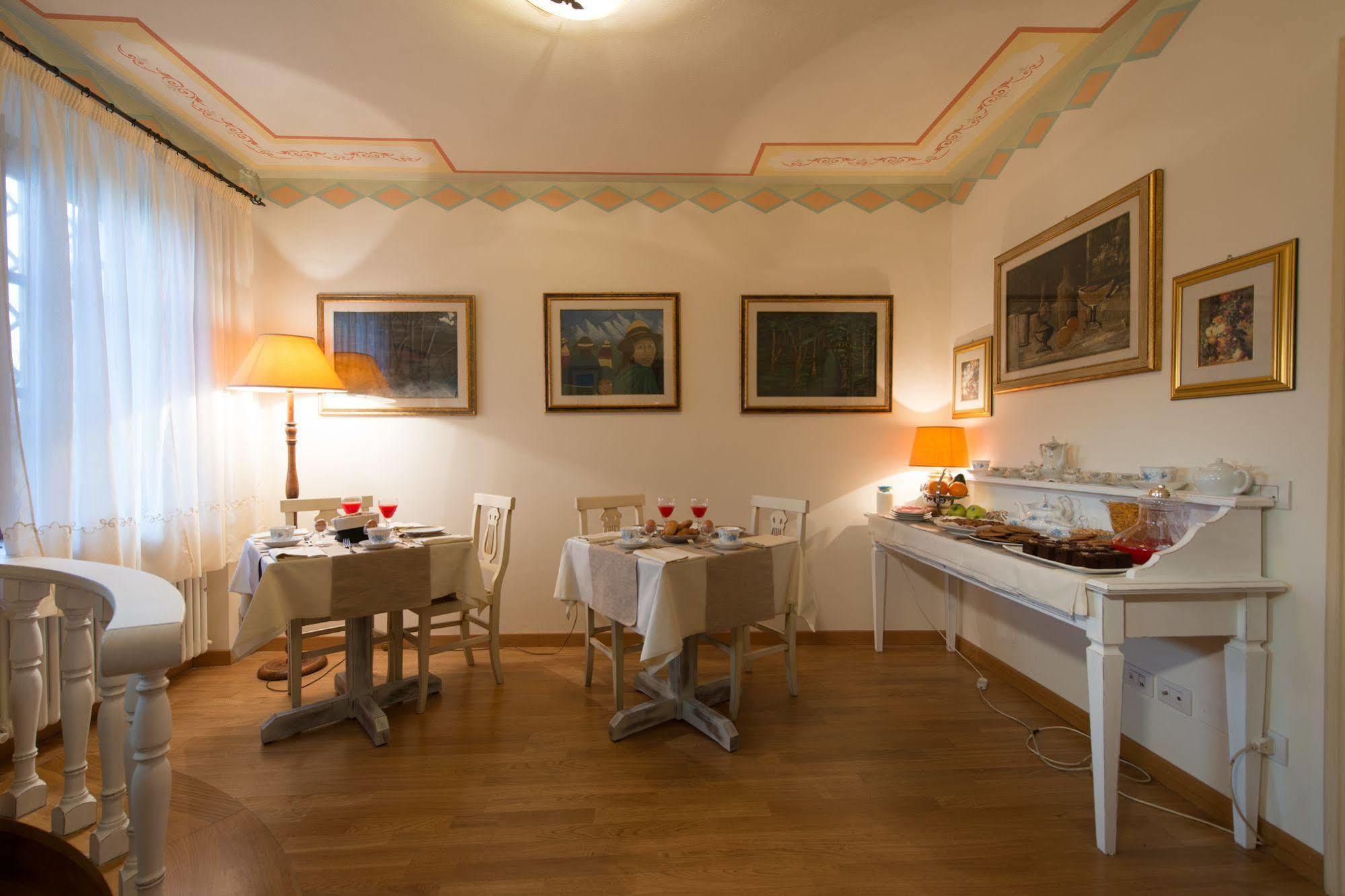 Residenze L'Uncinaia Holiday House Perugia Exterior foto