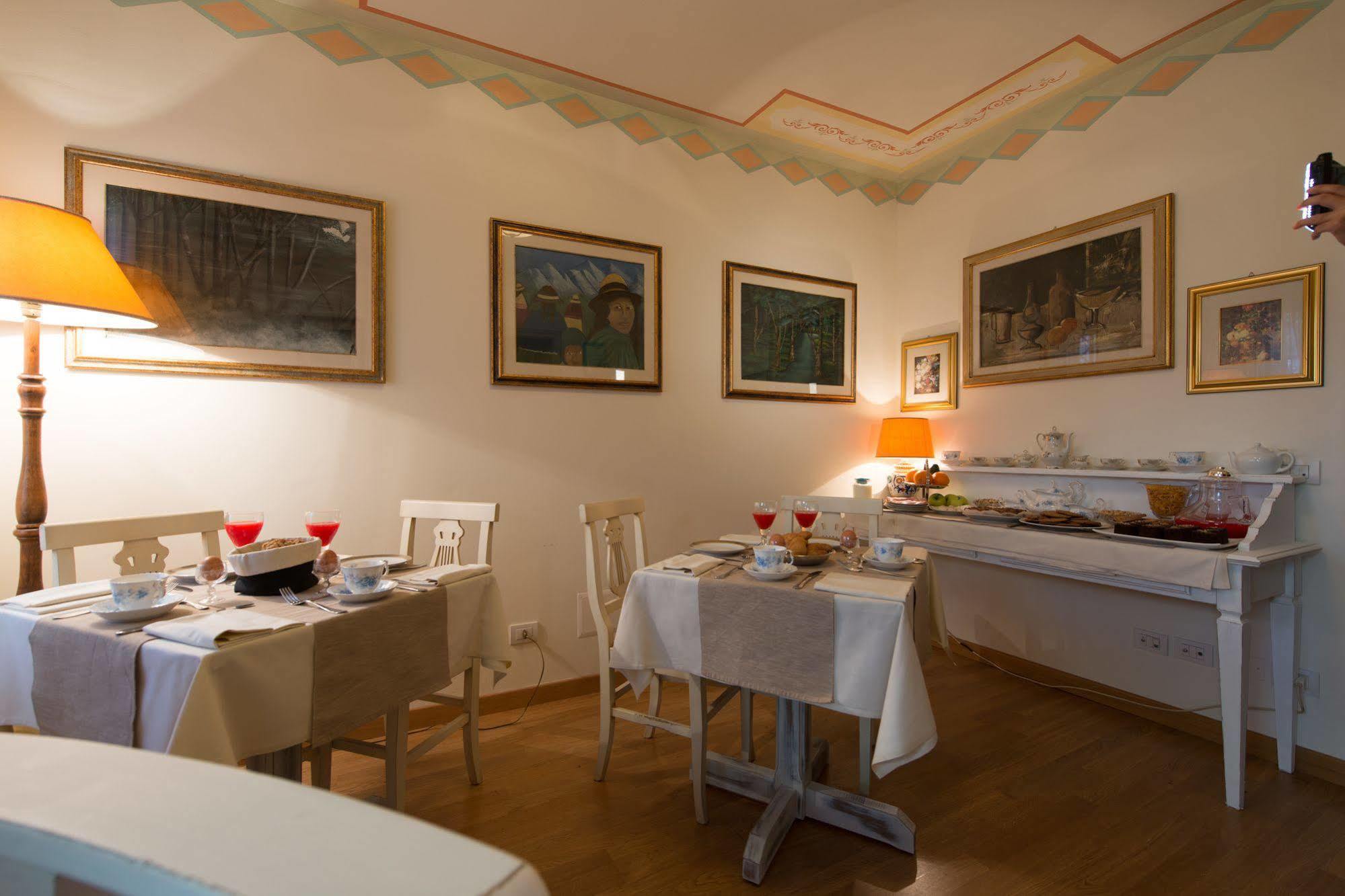 Residenze L'Uncinaia Holiday House Perugia Exterior foto